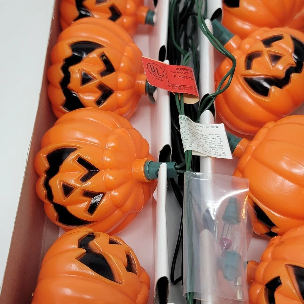 Vintage Walmart String Of 10 Halloween Jack O Lantern Pumpkin Lights - Tested